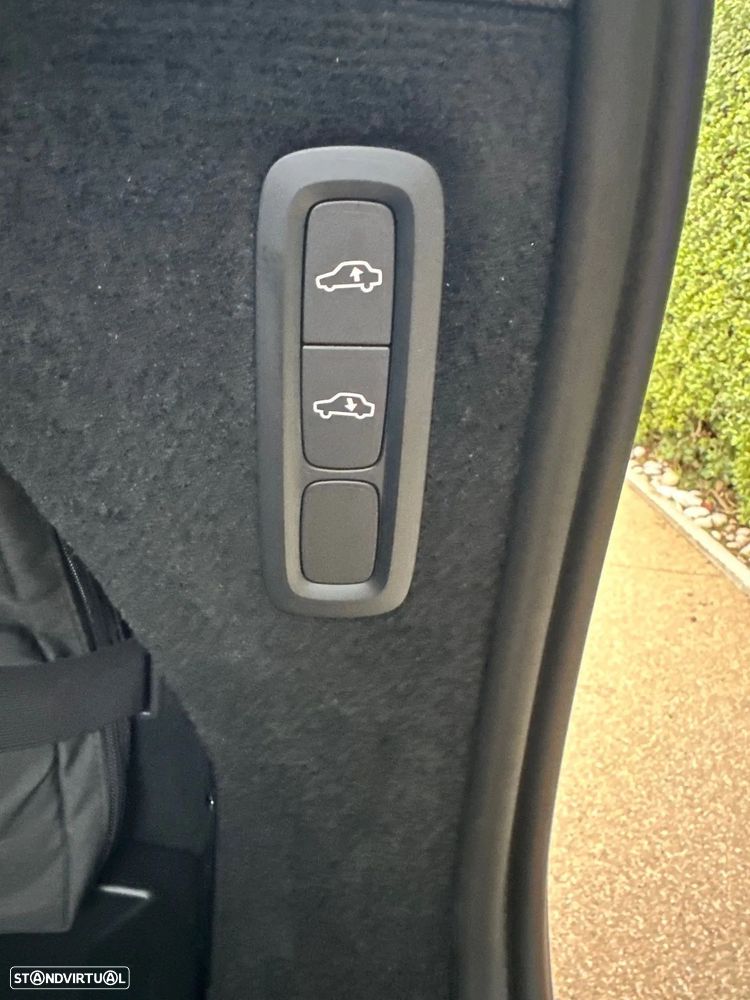 Volvo XC 90 2.0 T8 PHEV Ultimate Bright AWD - 36