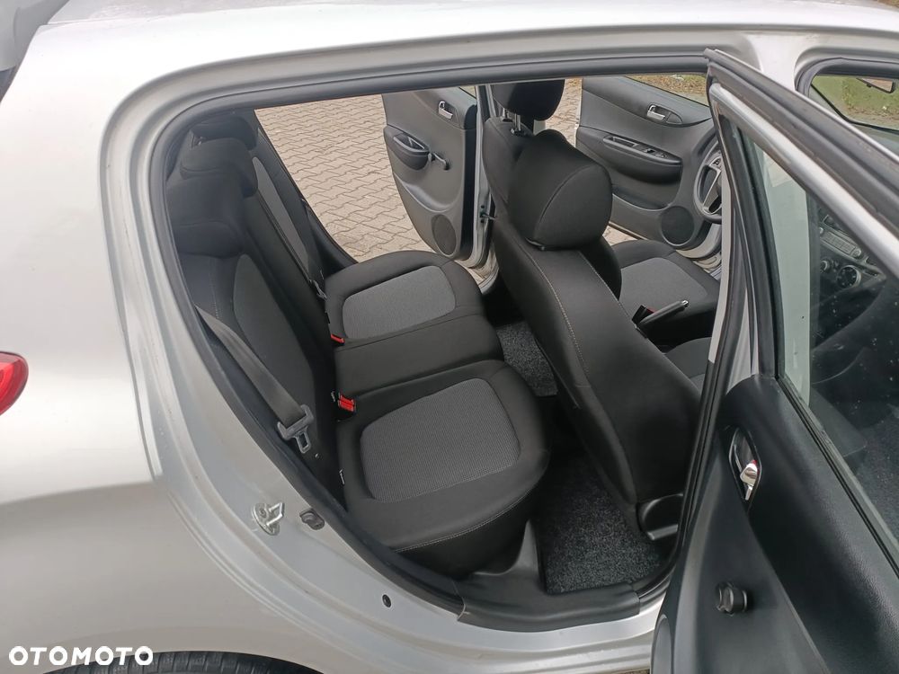 Hyundai i20 1.25 Comfort - 15
