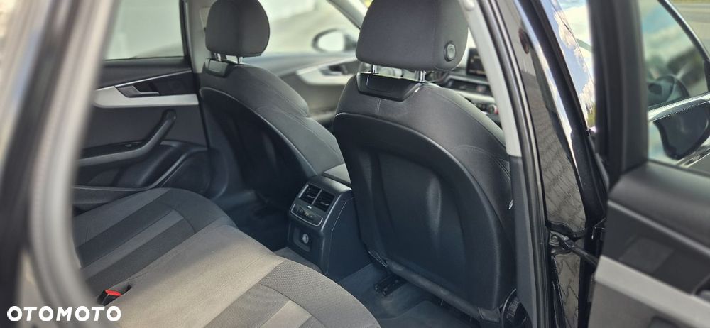 Audi A4 Limousine 2.0 TDI S tronic quattro - 26