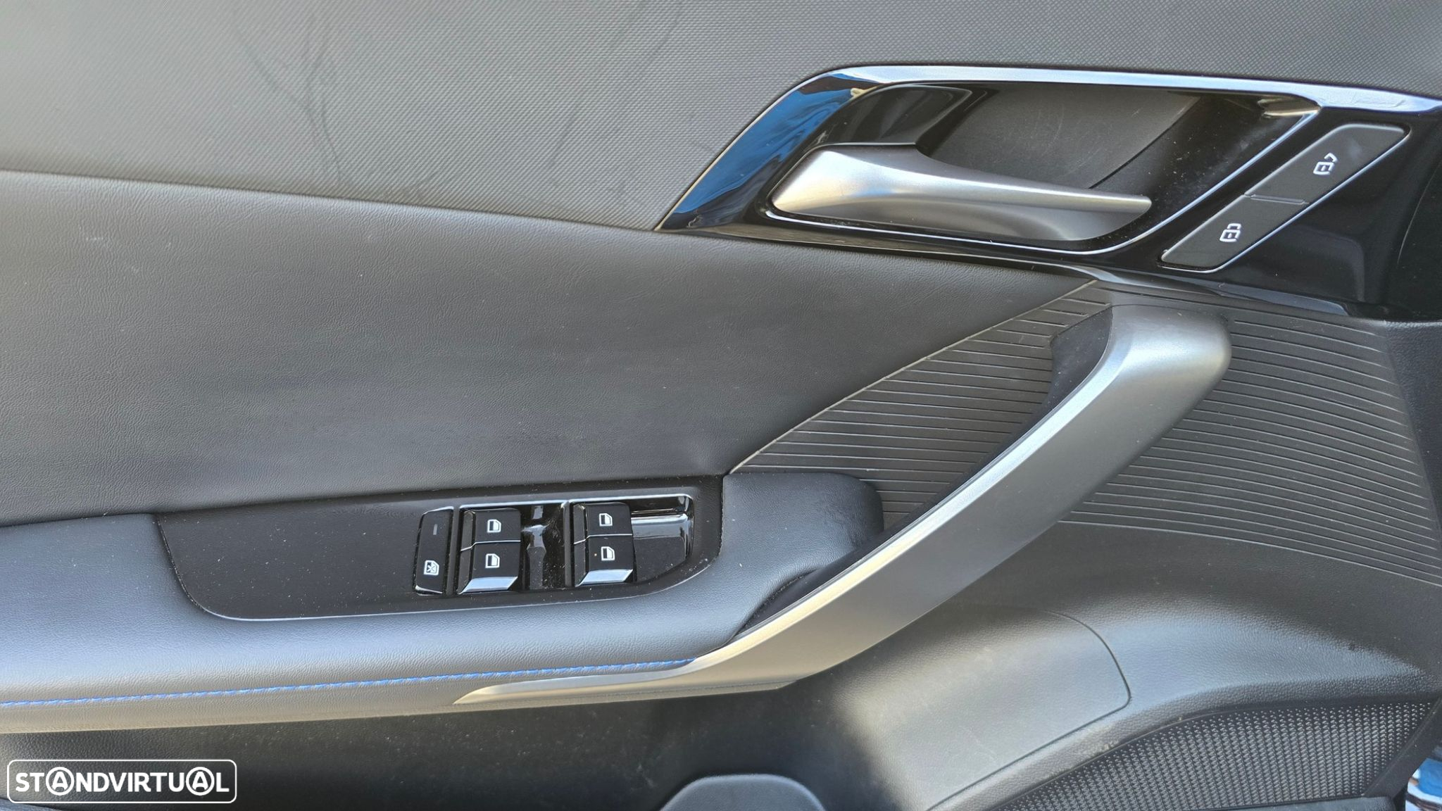 MG MG4 64 kWh Luxury - 8