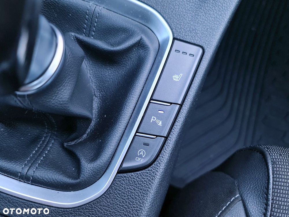 Hyundai i30 1.4 T-GDI Premiere Luxury - 27