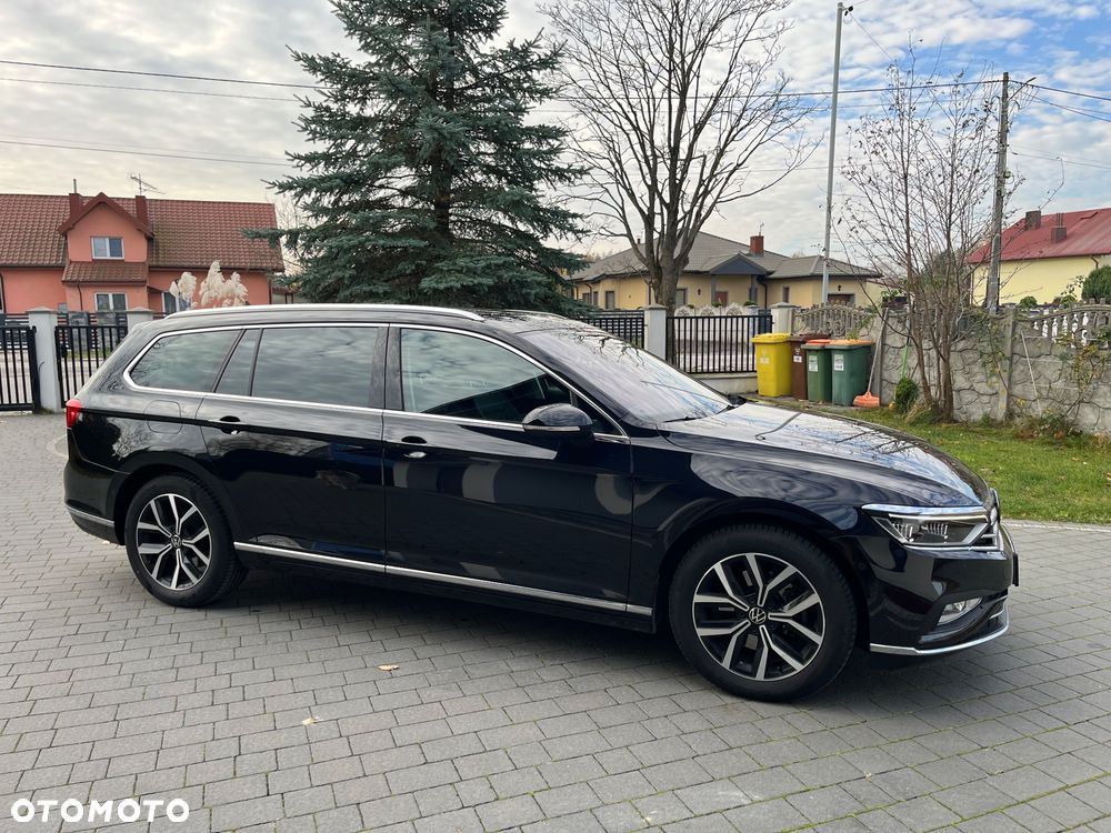 Volkswagen Passat 2.0 TDI SCR Elegance DSG - 12