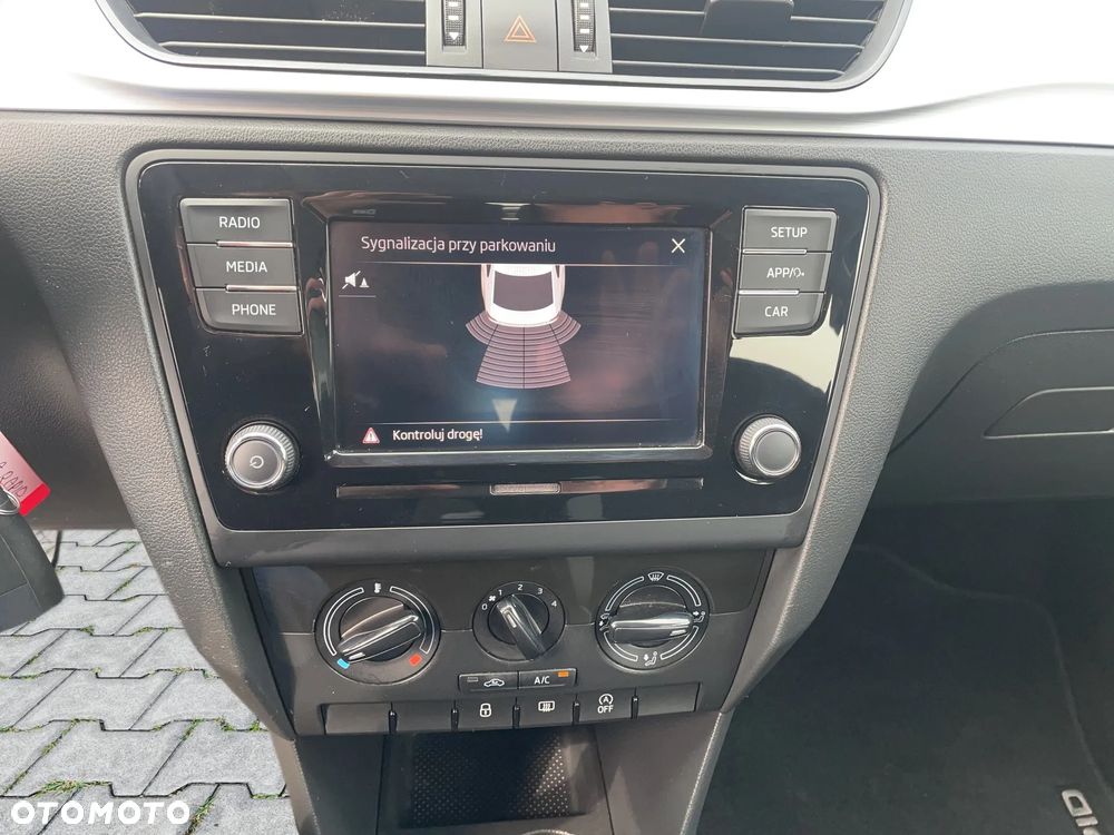 Skoda RAPID 1.0 TSI Ambition - 12