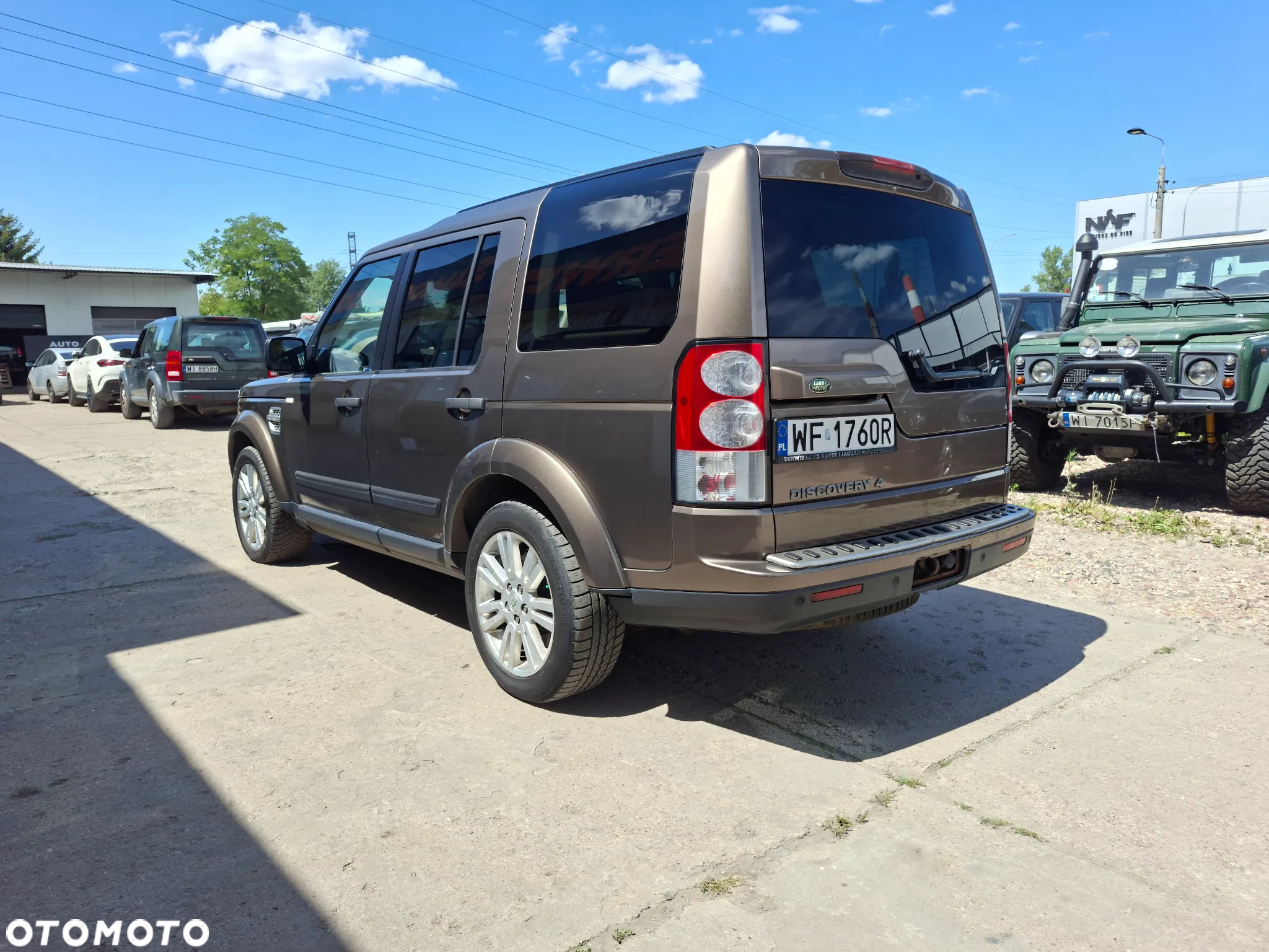 Land Rover Discovery IV 3.0D V6 HSE - 6