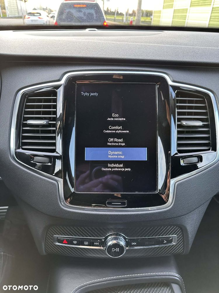 Volvo XC 90 T6 AWD R-Design - 30