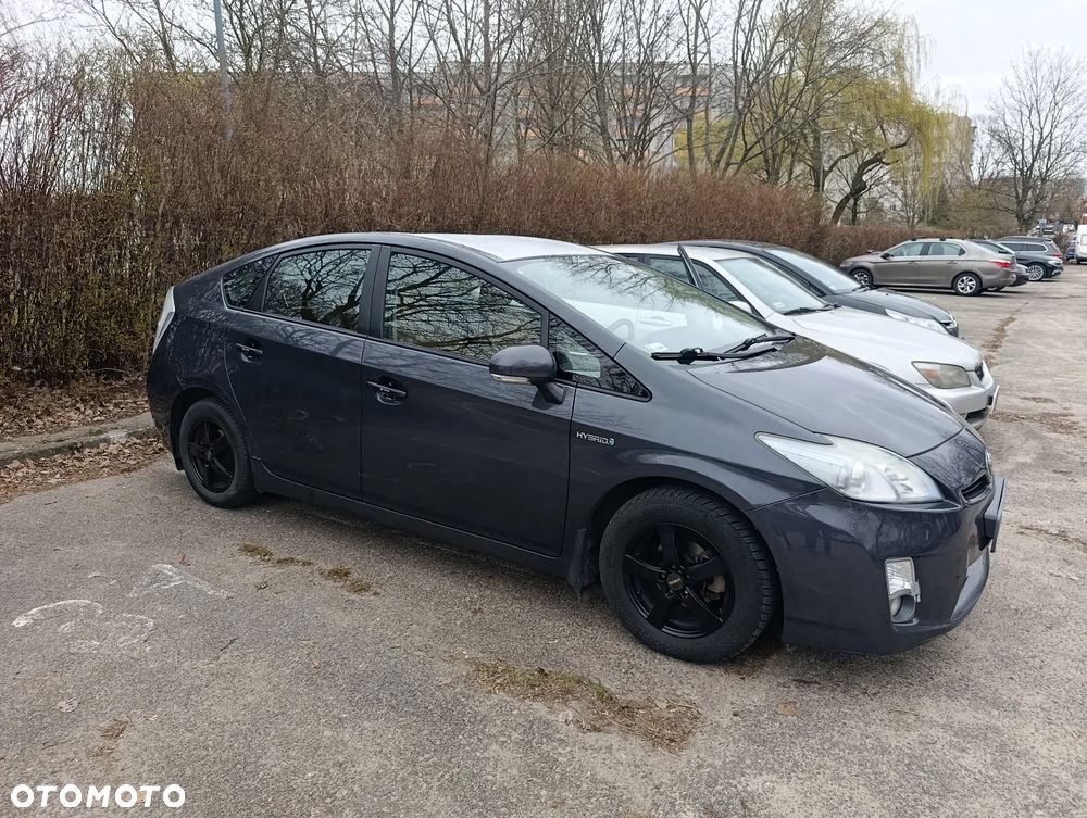 Toyota Prius - 10