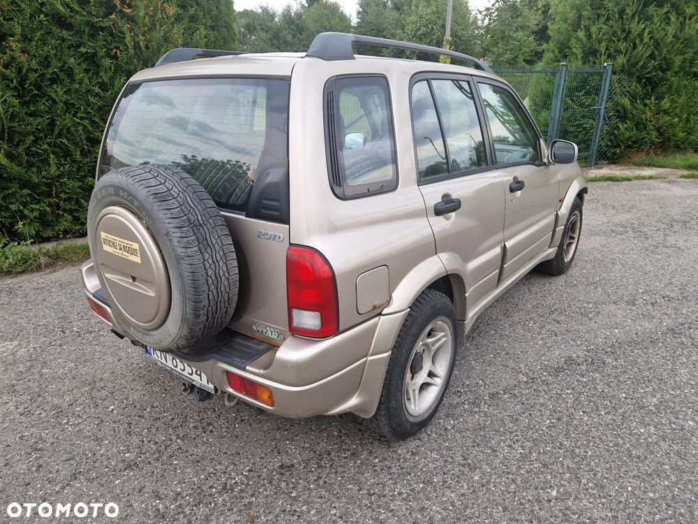 Suzuki Grand Vitara - 3