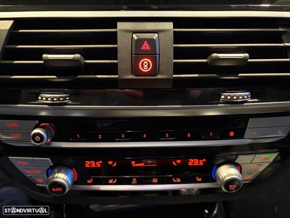 BMW iX3 Impressive - 37