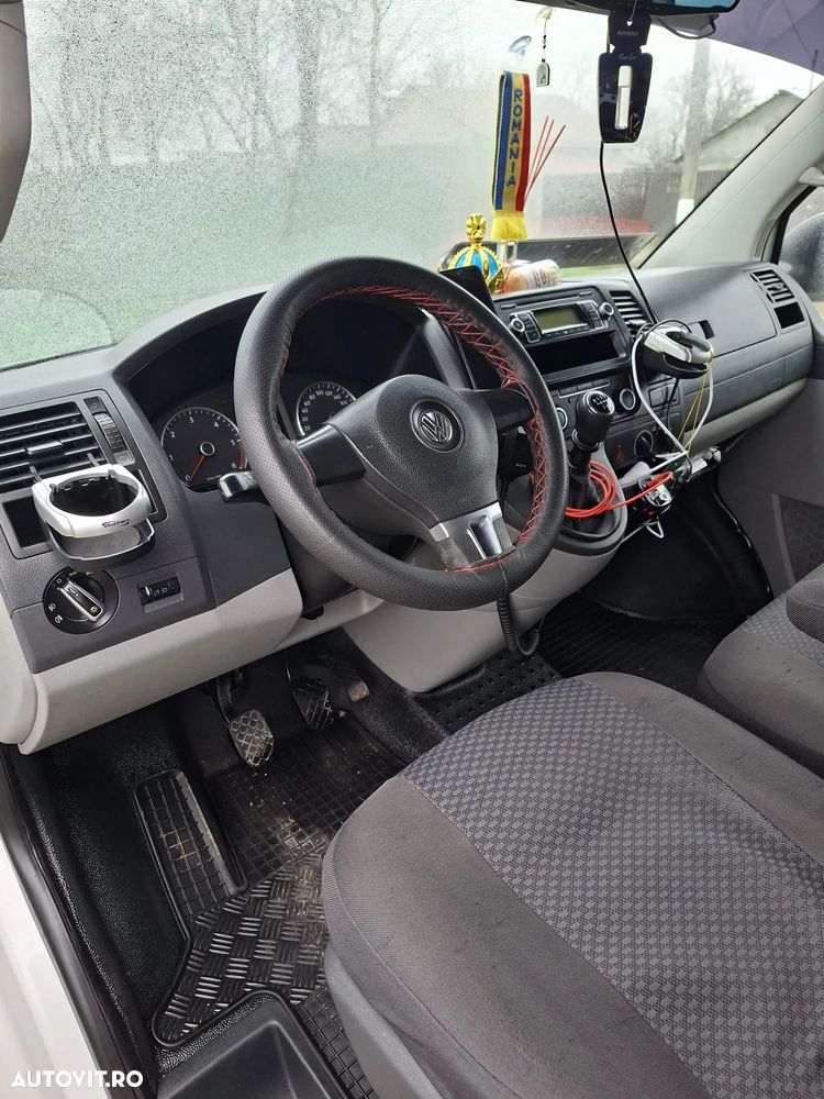 Volkswagen Transporter - 3