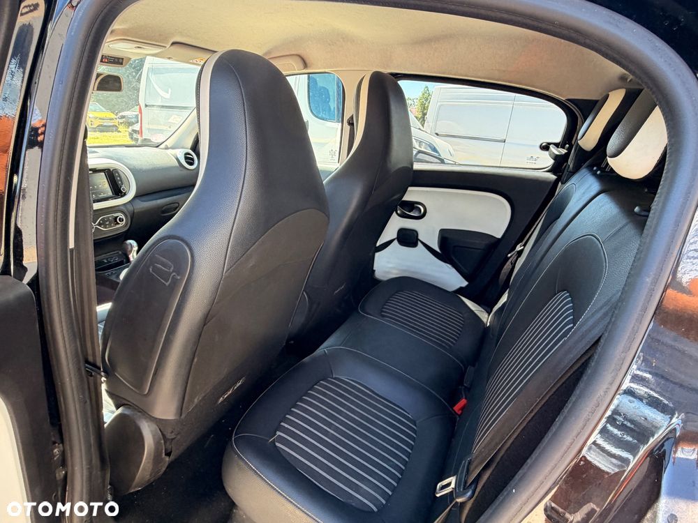 Renault Twingo ENERGY TCe 90 EDC Intens - 17