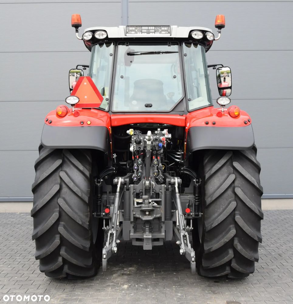 Massey Ferguson 7715 S Dyna-6 - 12