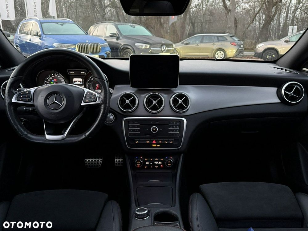 Mercedes-Benz CLA - 20
