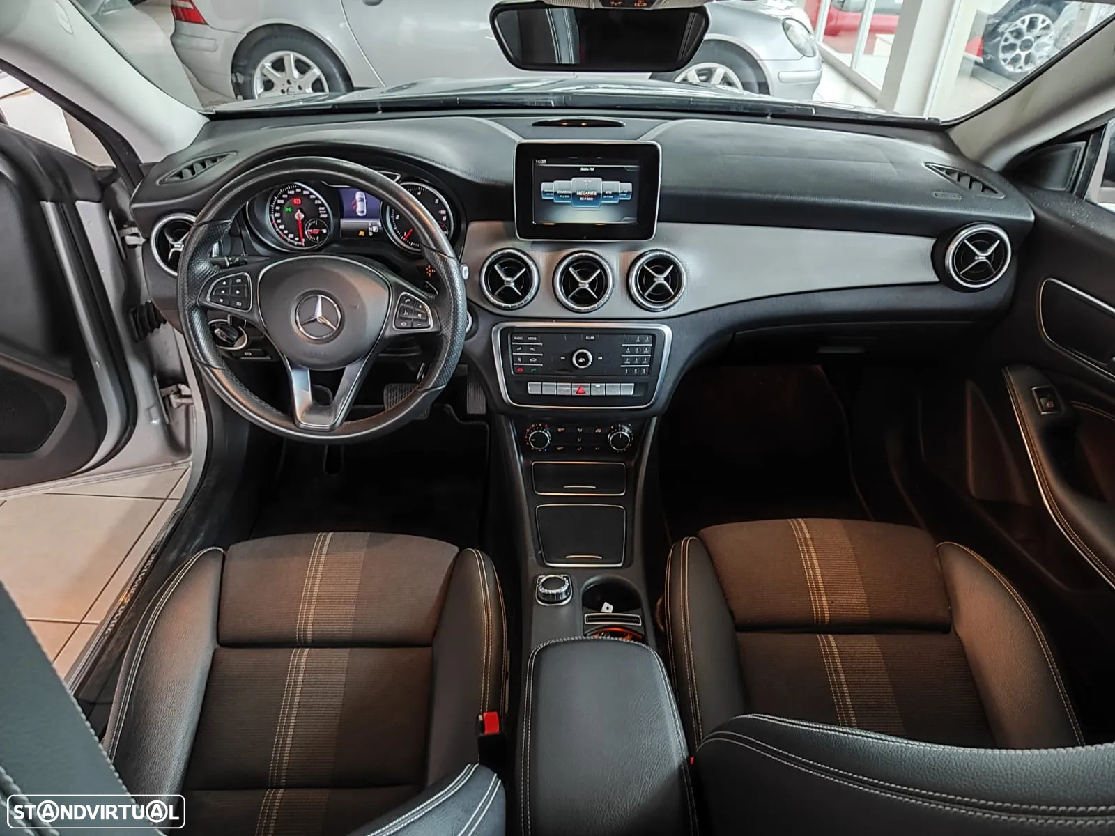 Mercedes-Benz CLA 180 CDi Urban Aut. - 20