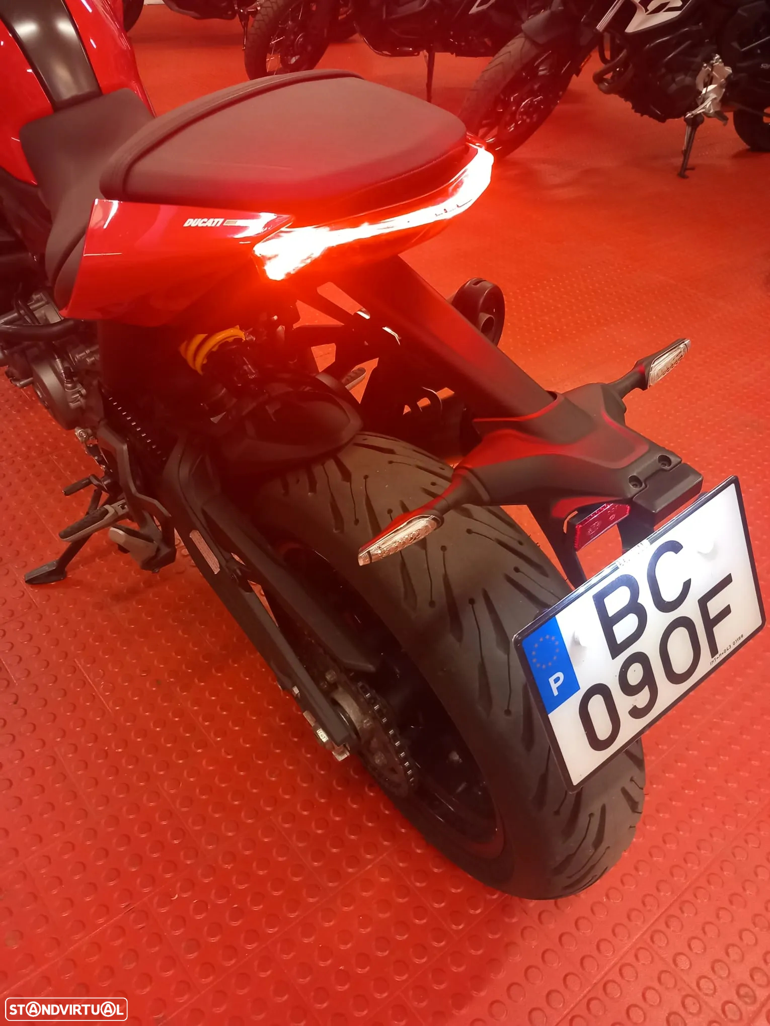 Ducati Monster 937 2023 - 12