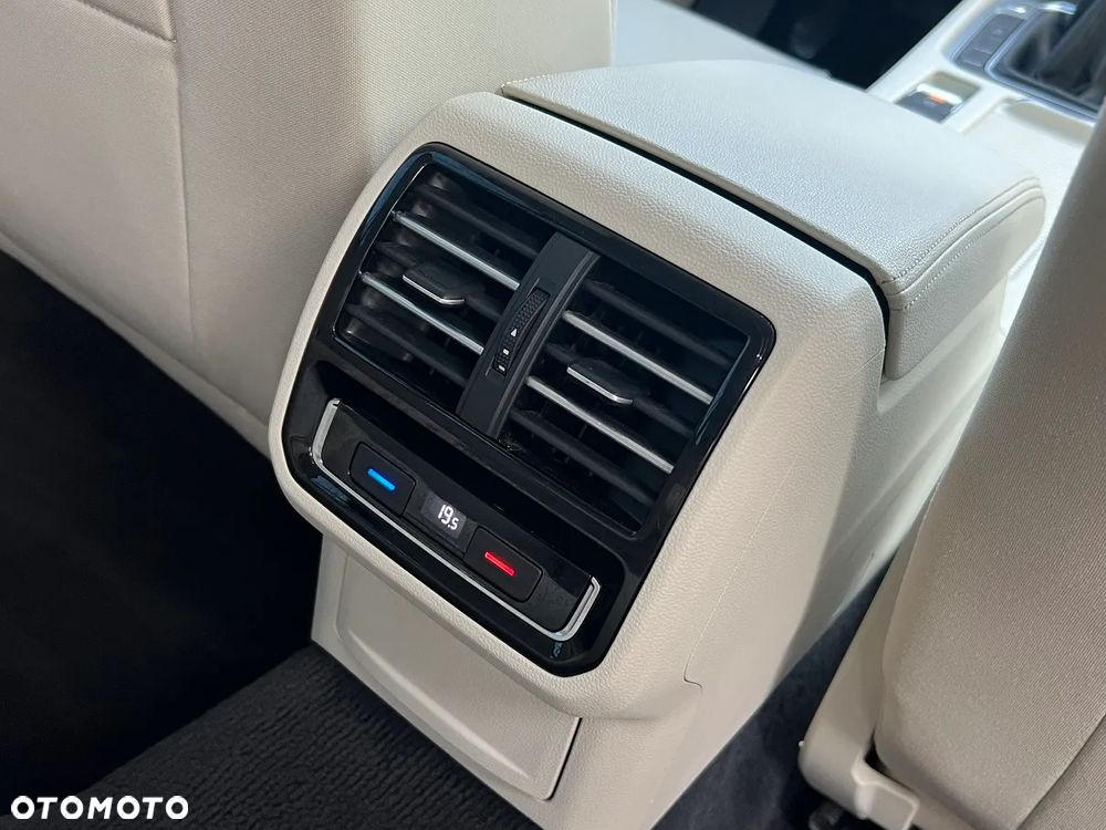 Skoda Octavia 2.0 TDI SCR Style - 9
