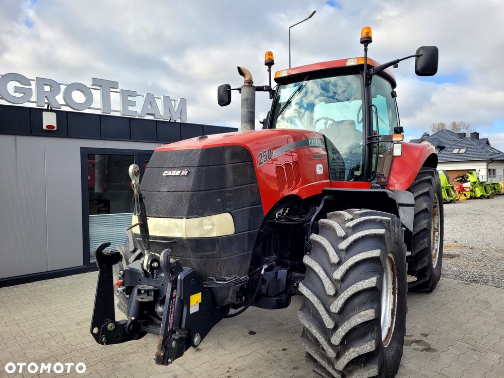 Case IH MAGNUM 250 - 3