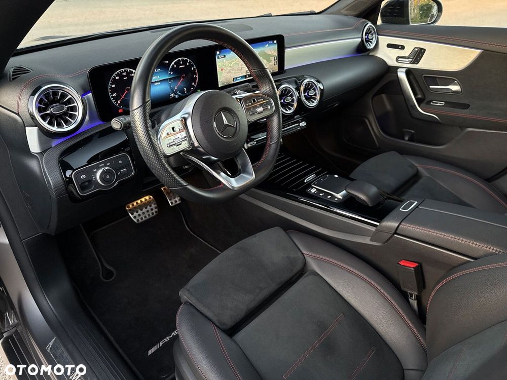 Mercedes-Benz CLA 250 4-Matic AMG Line 7G-DCT - 10