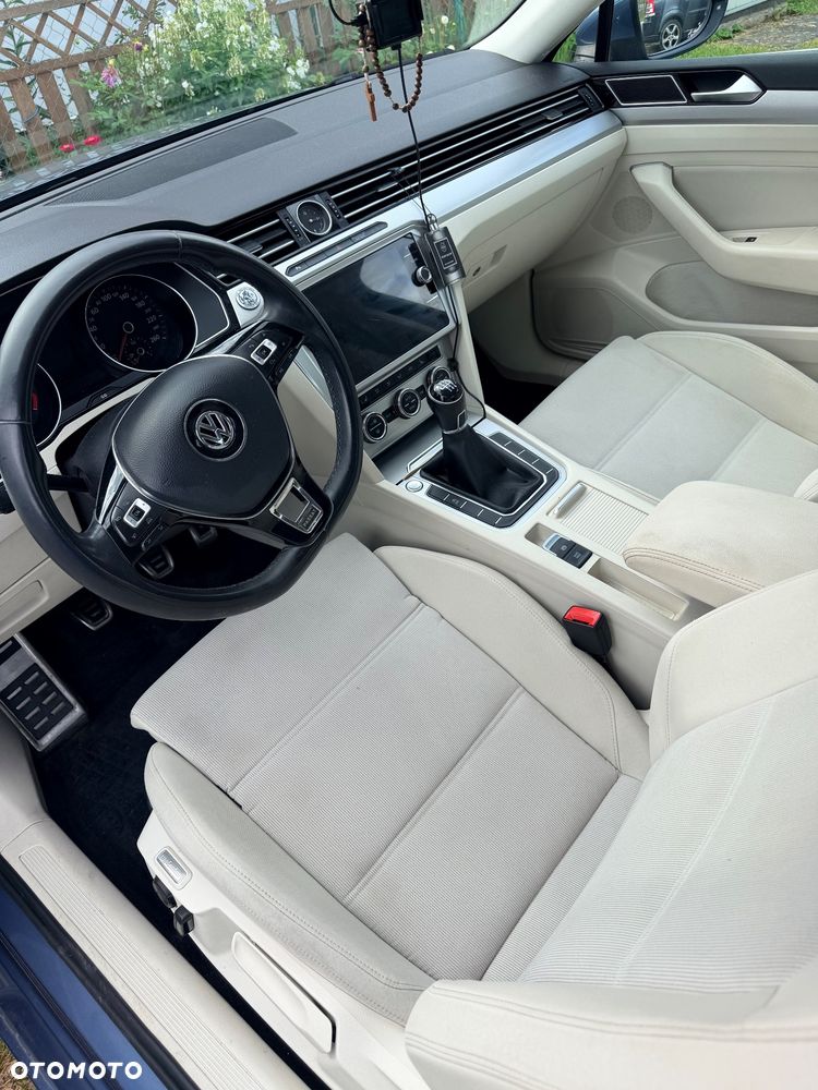 Volkswagen Passat 1.4 TSI BMT ACT Comfortline - 2