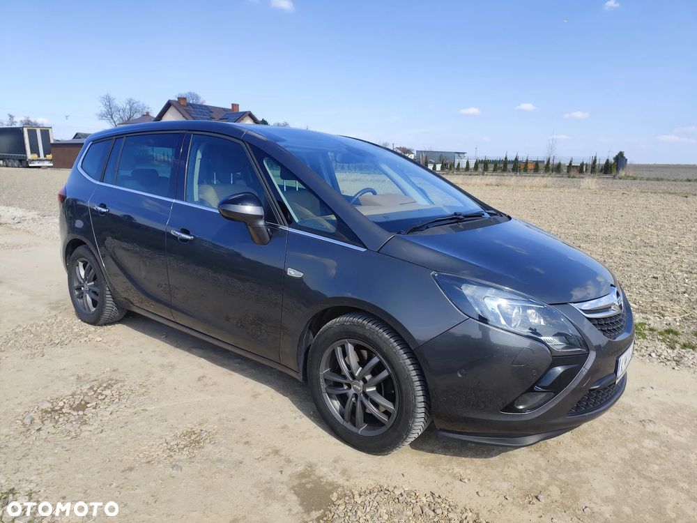 Opel Zafira 2.0 CDTI Cosmo - 4