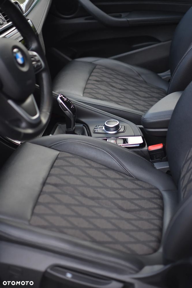 BMW X1 sDrive20i xLine - 17