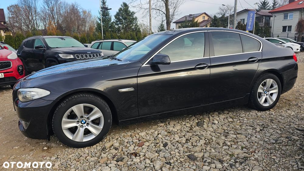 BMW Seria 5 520d Edition Fleet - 4