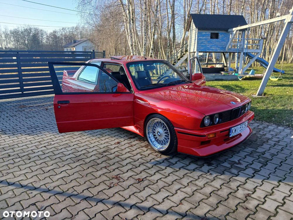 BMW M3 Standard - 12