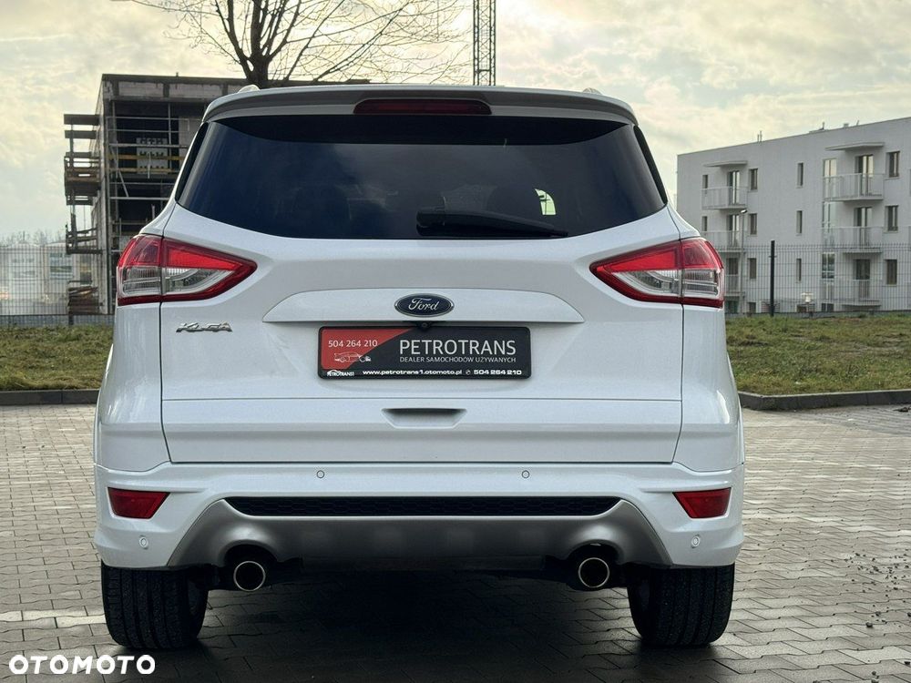 Ford Kuga 2.0 TDCi 2x4 Titanium - 11