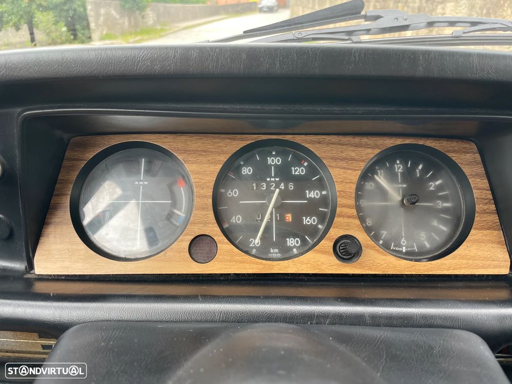 BMW 1602 - 23