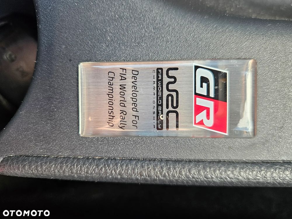 Toyota Yaris GR 1.6 Dynamic - 13