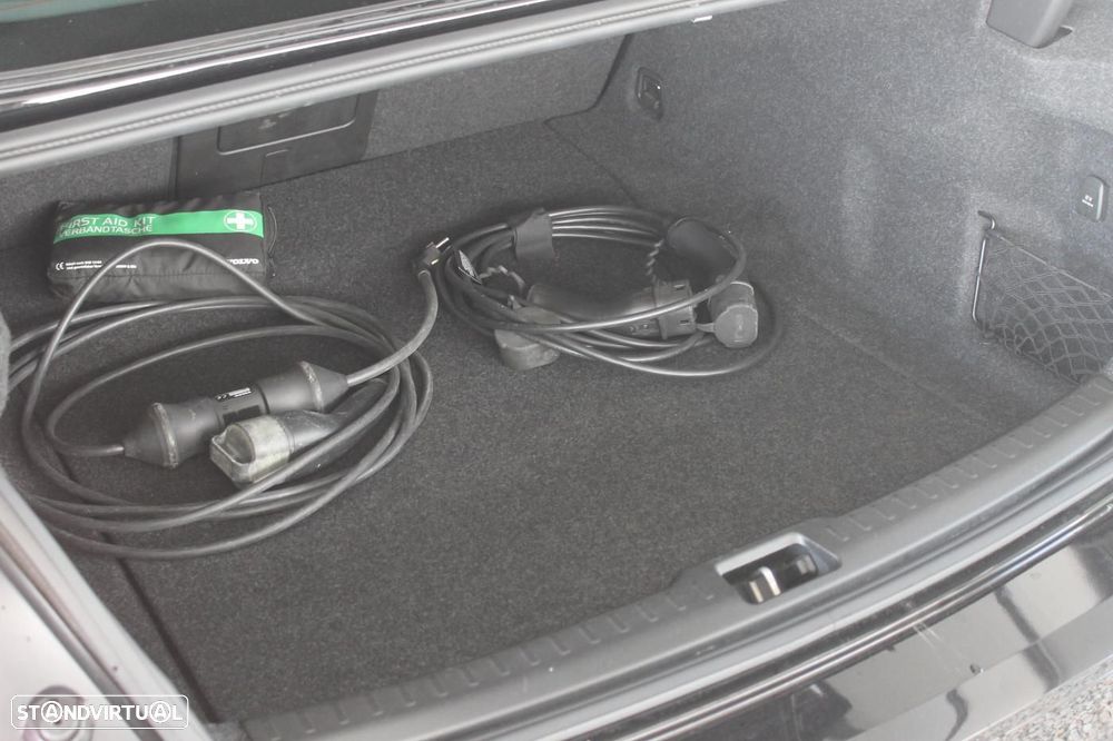 Volvo S60 2.0 T8 PHEV Inscription AWD - 38