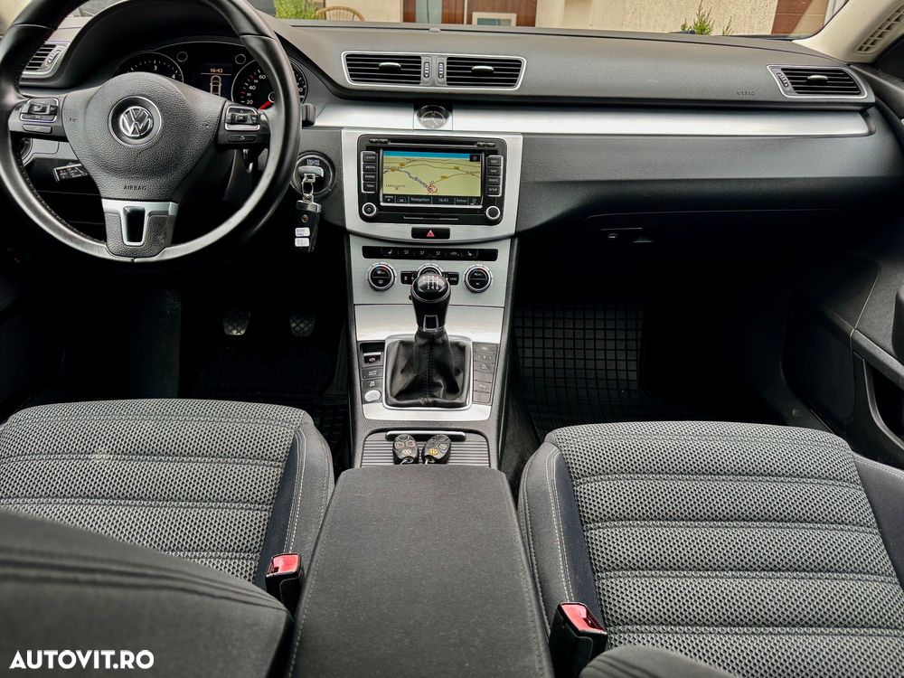 Volkswagen Passat CC 2.0 TDI BlueMotion Technology Exclusive - 6