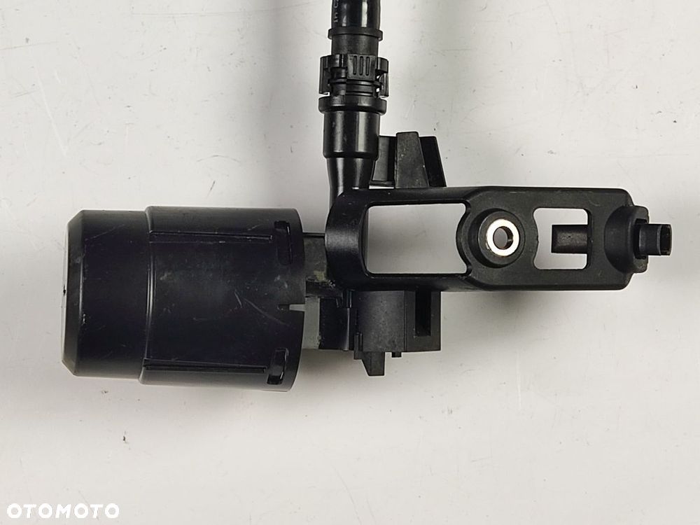 VOLVO XC40 2.0T T4 17-21r Filtr Węglowy - 4