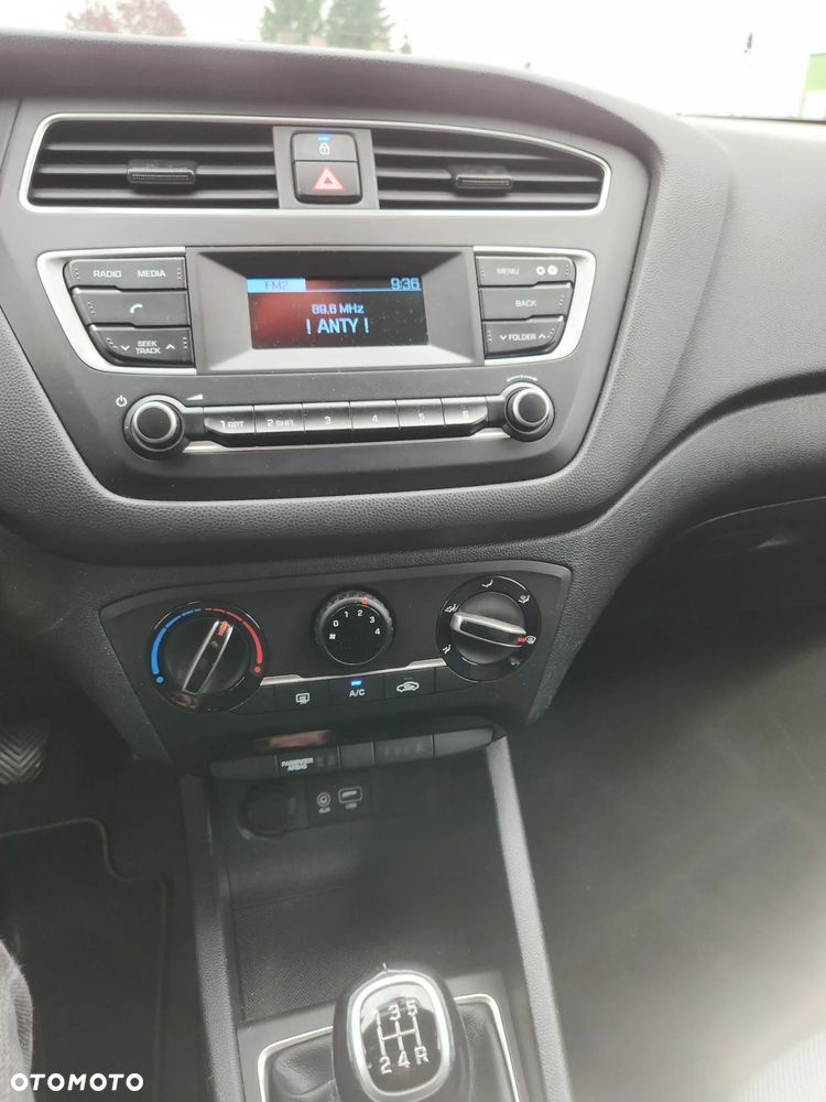 Hyundai i20 1.2 Classic Plus - 14