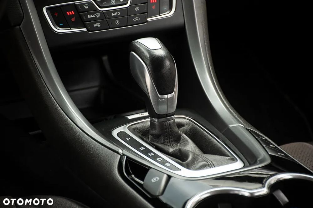 Ford Mondeo - 20