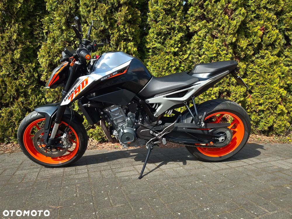 KTM Duke - 8