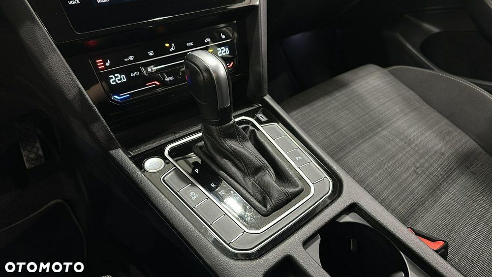 Volkswagen Passat Variant - 18