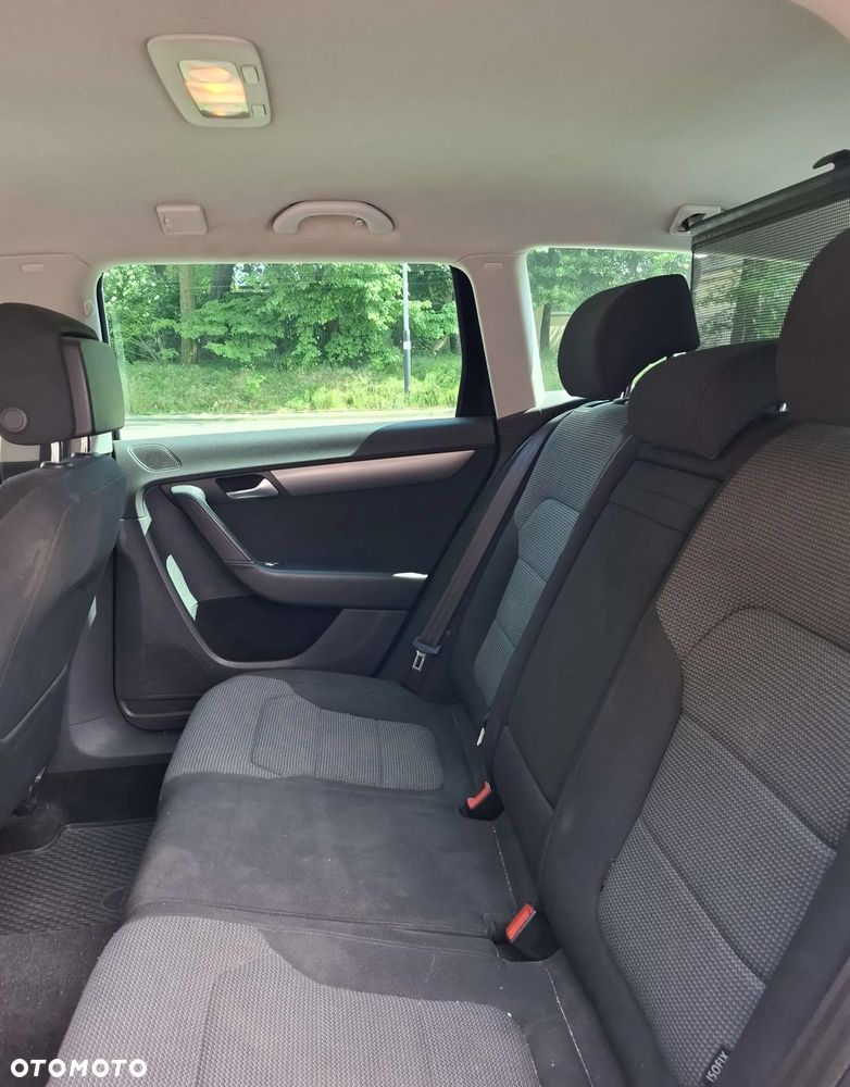 Volkswagen Passat 2.0 Blue TDI DSG SCR Comfortline - 8