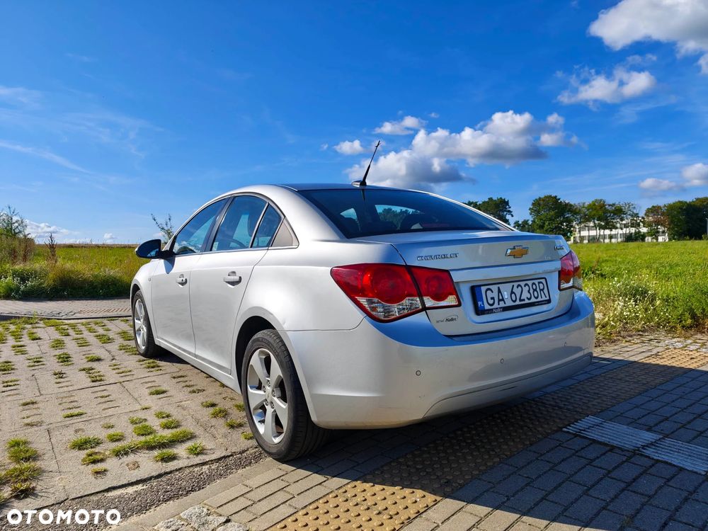 Chevrolet Cruze 2.0 D LT+ - 4