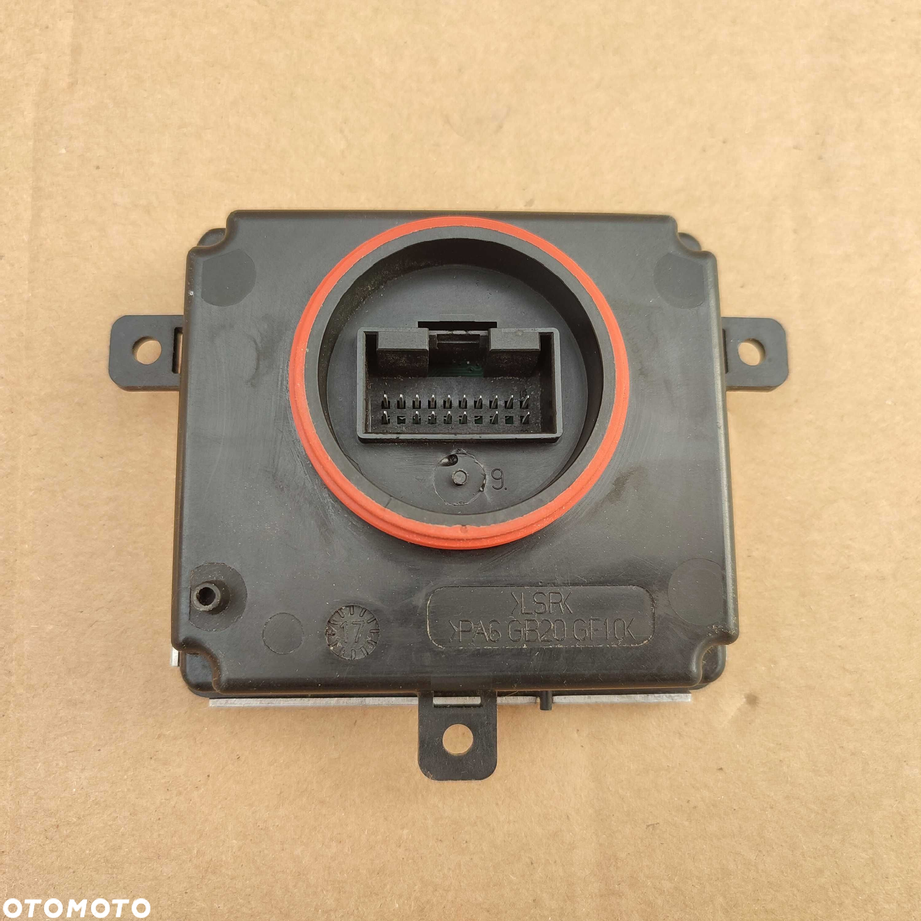 Audi A8 D4 lift moduł przetwornica xenon lampy przód 4H0.907.697 - 4