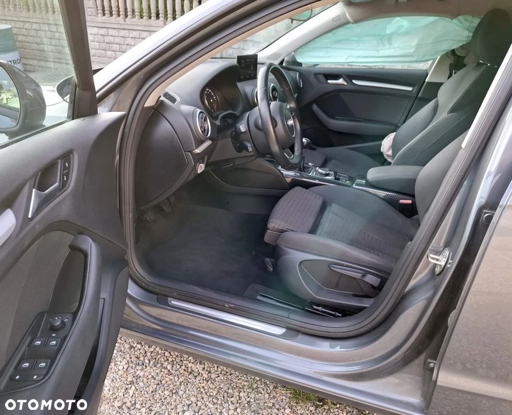 Audi A3 Sportback 1.4 TFSI Attraction - 11