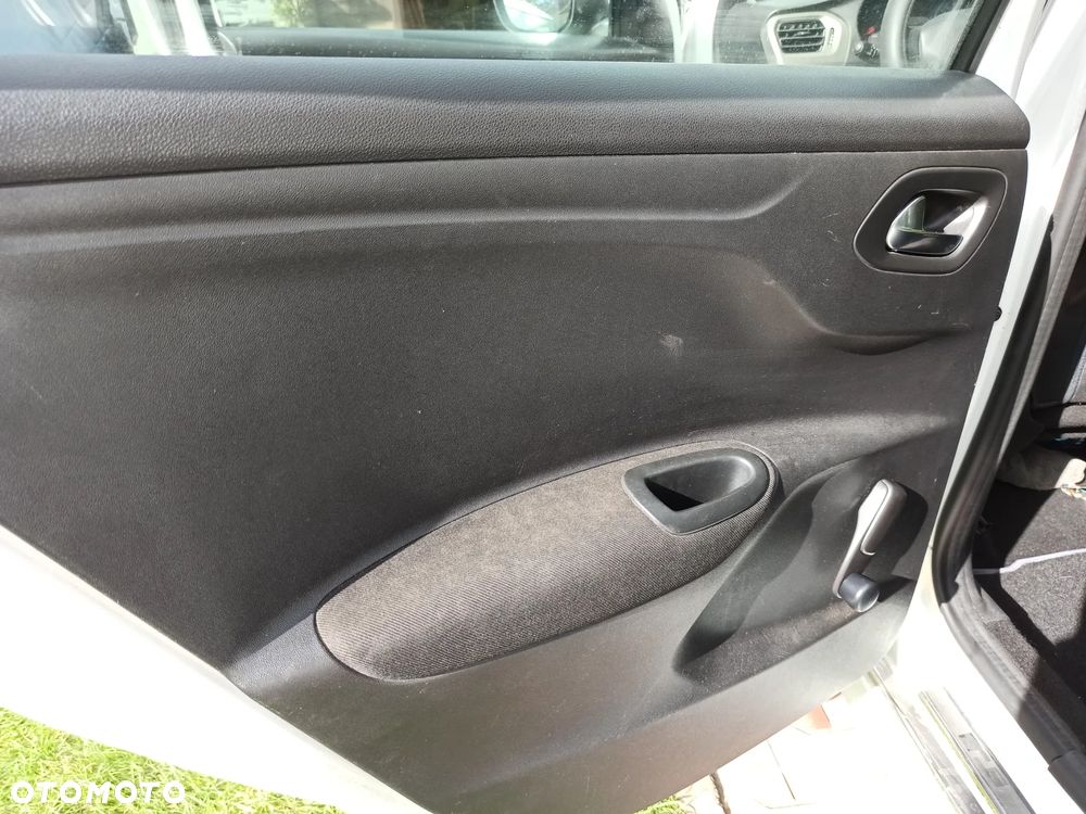 Citroën C-Elysée - 22