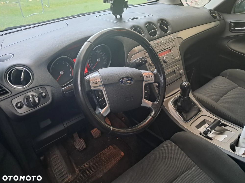 Ford S-Max 2.0 Ambiente - 9