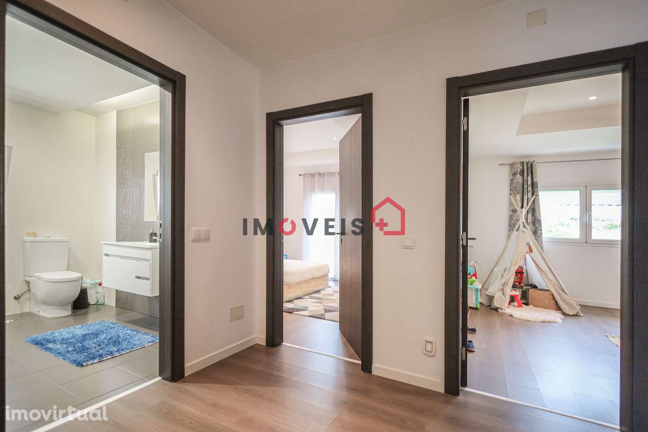 Moradia T3 - Porto de Mós - Grande imagem: 5/22