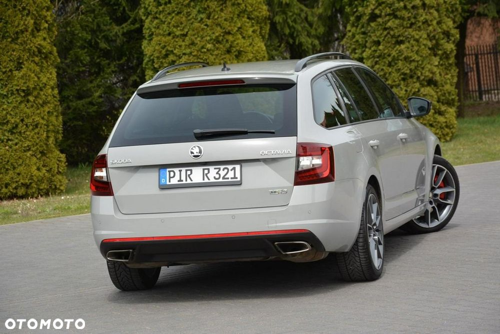 Skoda Octavia 2.0 TSI RS 230 DSG - 14
