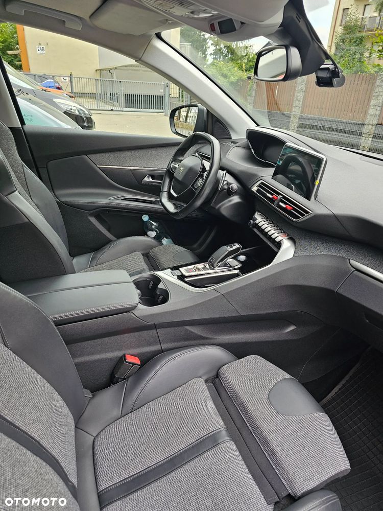 Peugeot 5008 1.5 BlueHDi Allure Pack S&S EAT8 - 3