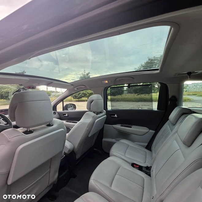 Peugeot 5008 - 18