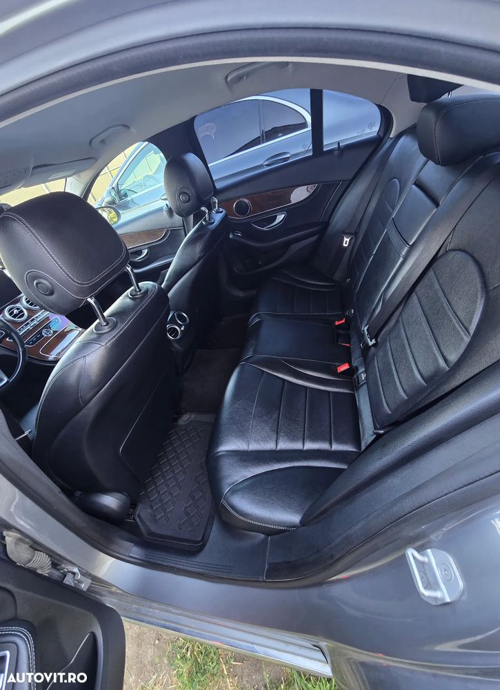 Mercedes-Benz C 250 BlueTec - 11