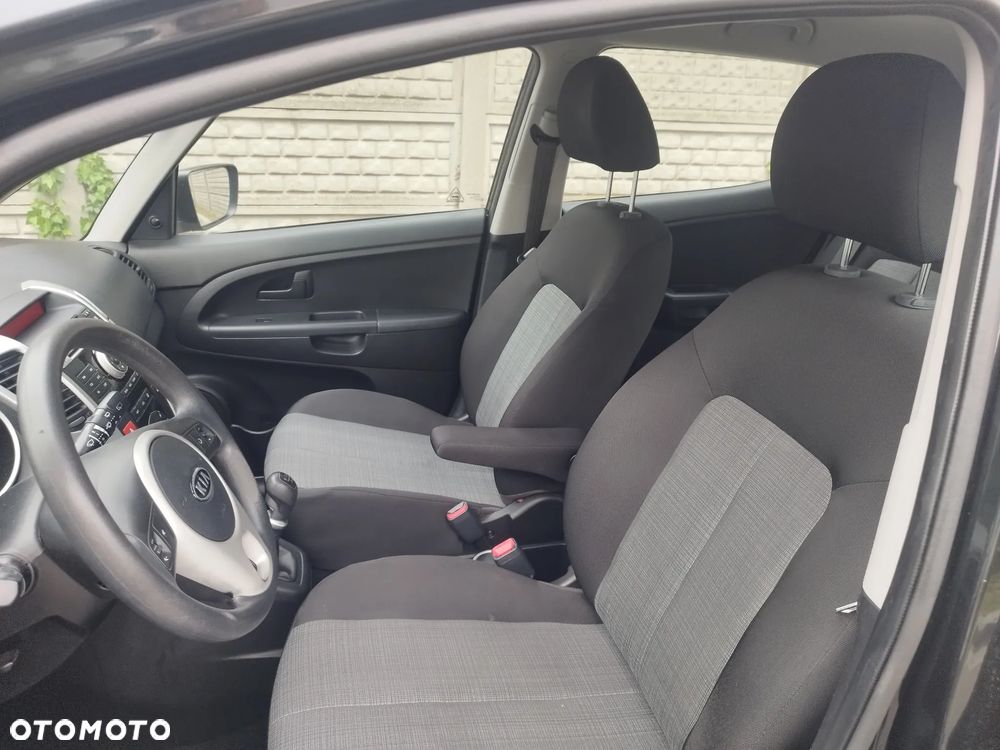 Kia Venga 1.4 M - 12