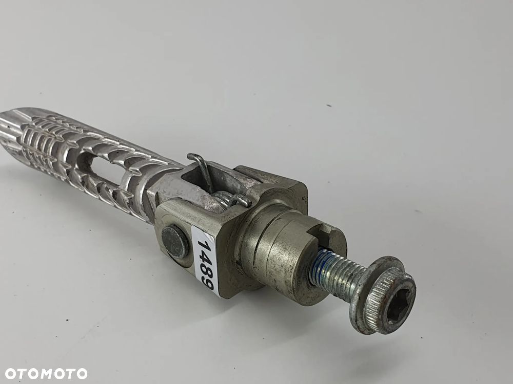 SUZUKI GSX-R 1000 K5 K6  PODNOZEK STOPKA - 6