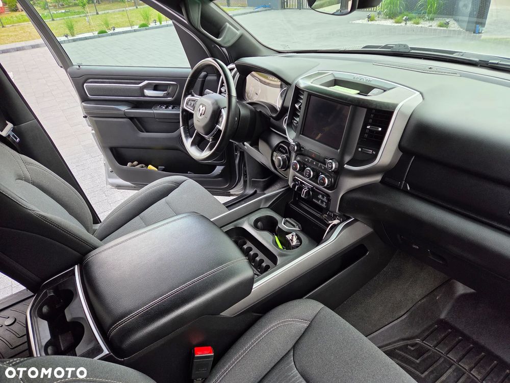 Dodge RAM 5.7 4x4 - 16